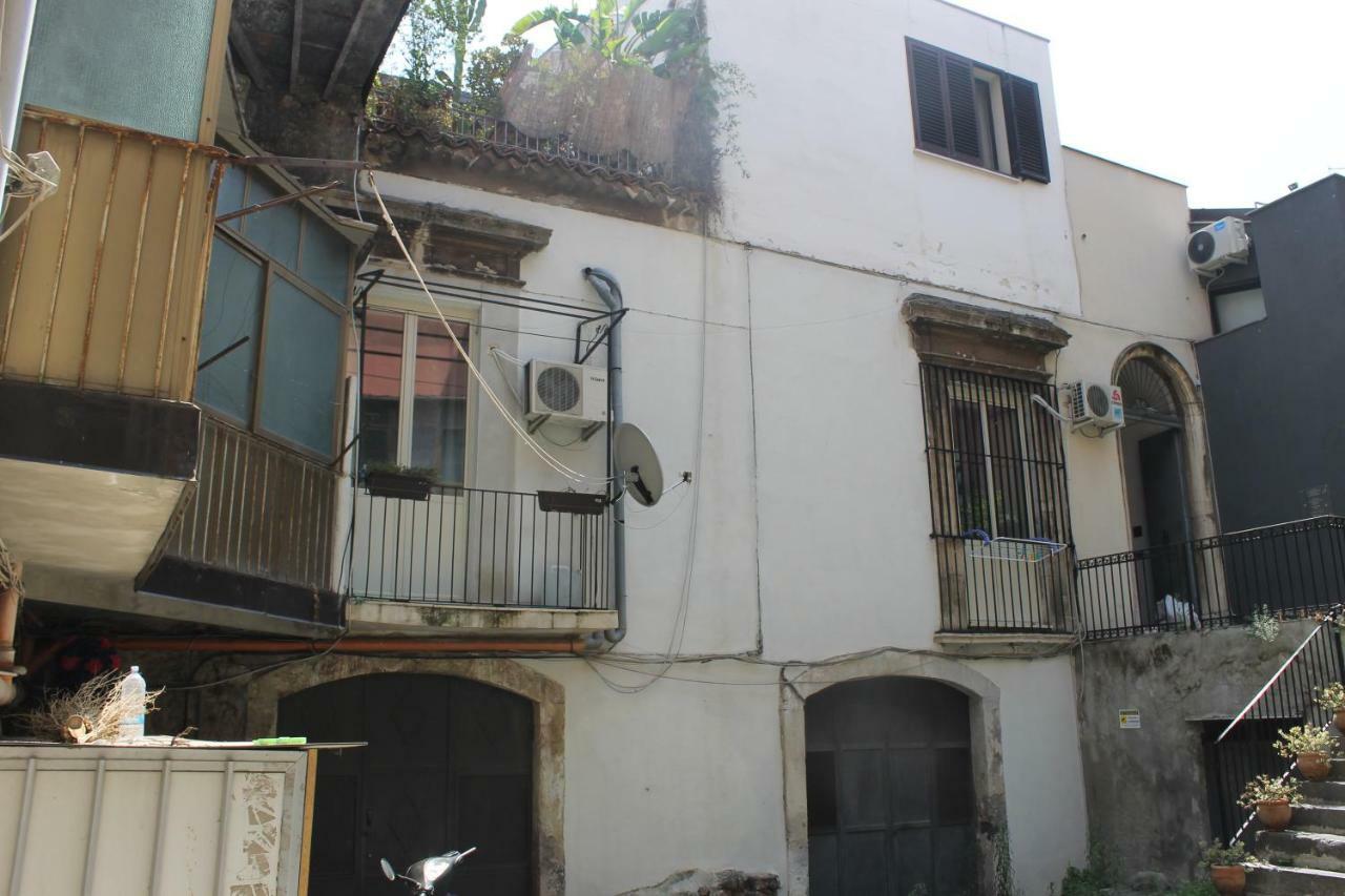 Gisira Appartment Catania Ngoại thất bức ảnh